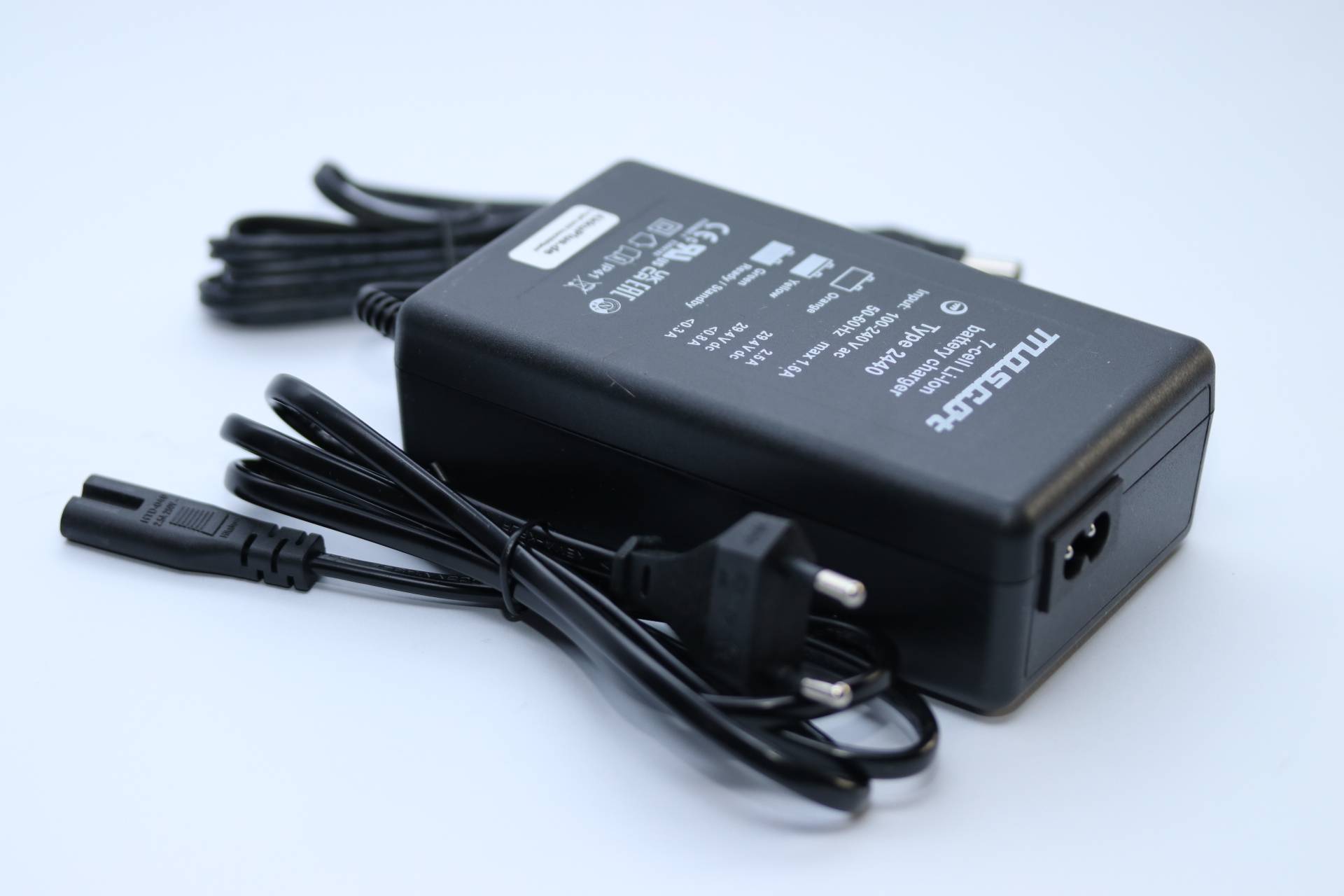 Ersatzladegerät SSLC058V29 für Tilt 500 e - 24 Volt Li-Ion Akku - 25,2 Volt 2,5A Li-Ion mit DC-Stecker 2,5 mm x 5,5mm