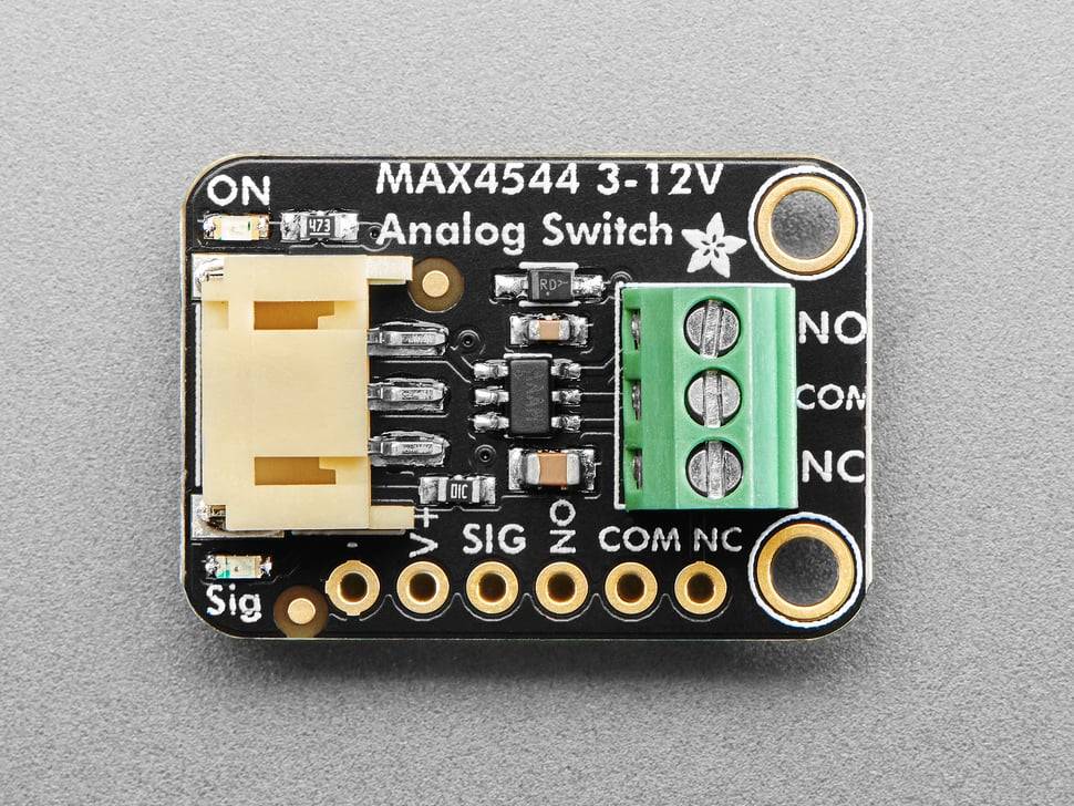 Adafruit STEMMA Analog SPDT Switch MAX4544 12V JST PH 2mm