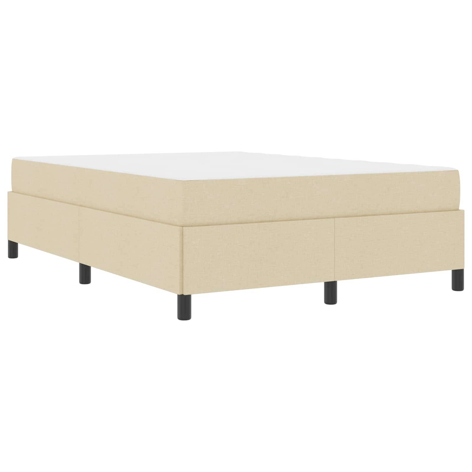 Ein beiger Plattformbettrahmen mit schlichtem Design und kurzen schwarzen Beinen, der einen minimalistischen und modernen Stil präsentiert.