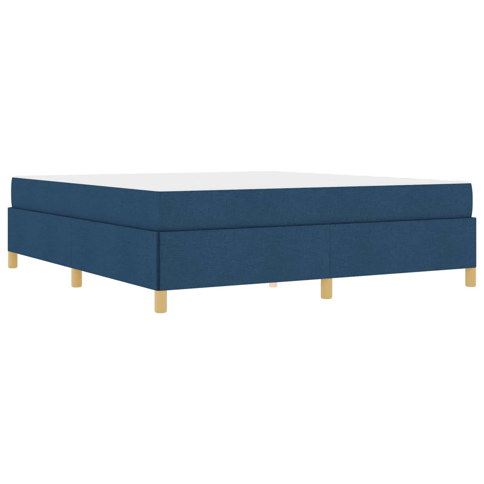 Eine blaue gepolsterte Boxspringmatratze mit sechs hellen Holzbeinen, geeignet zur Unterstützung einer Matratze.