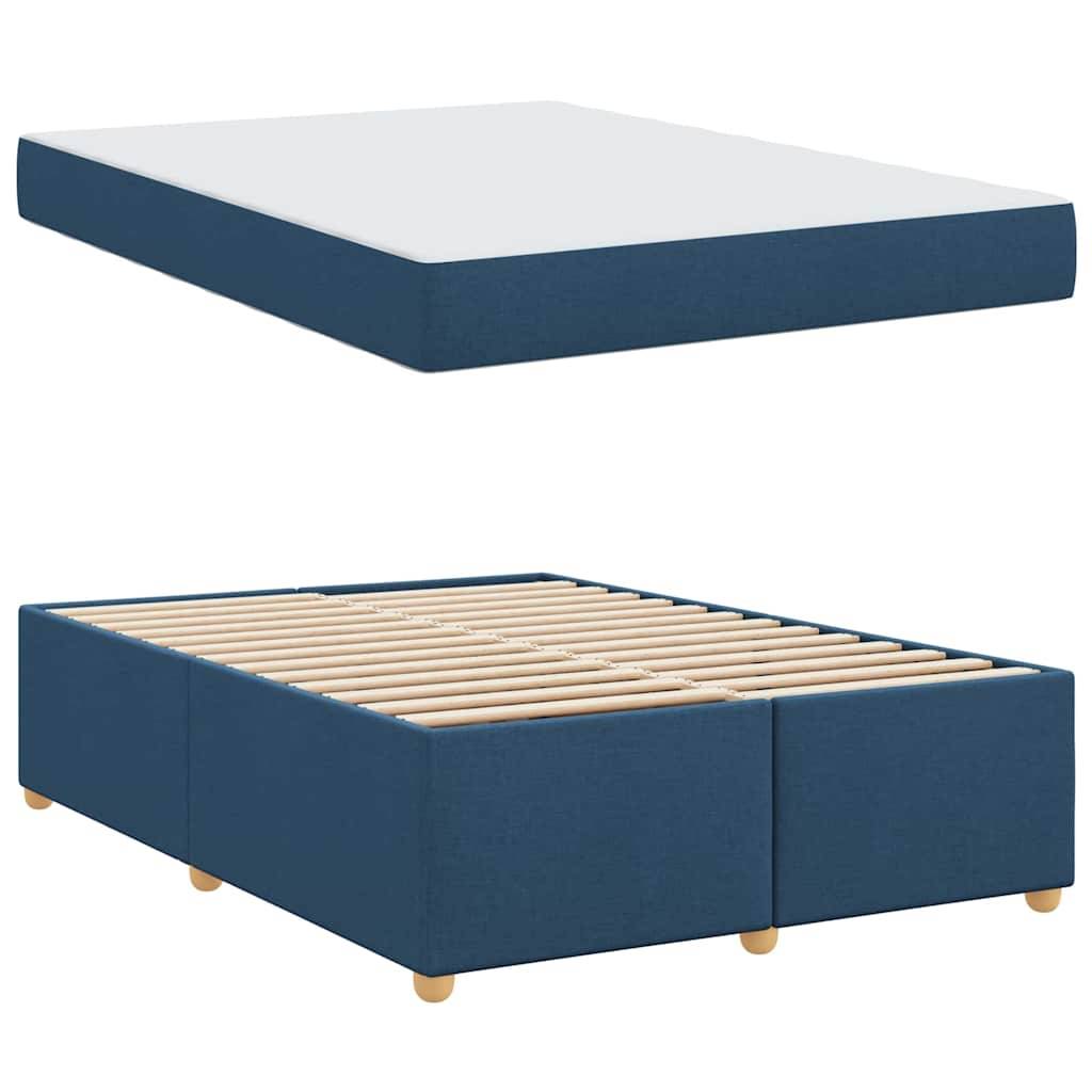 Ein blaues gepolstertes Bettgestell mit Holzlatten und passender Matratzenauflage, separat dargestellt.