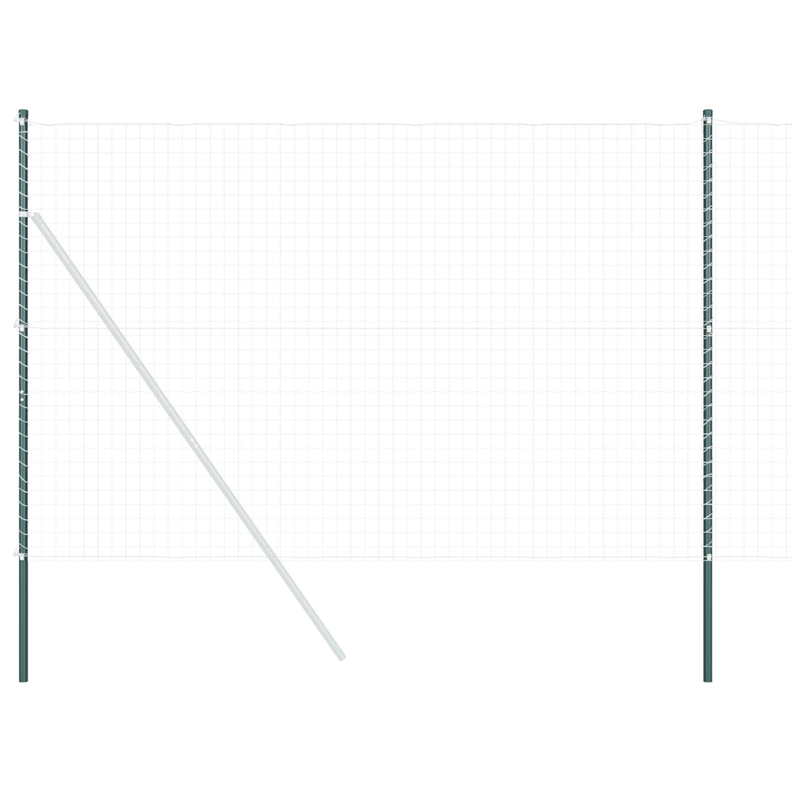 Ein einfacher Maschendrahtzaun mit vertikalen und diagonalen Stützen, geeignet für grundlegende Grenzmarkierungen, vor einem schlichten weißen Hintergrund.