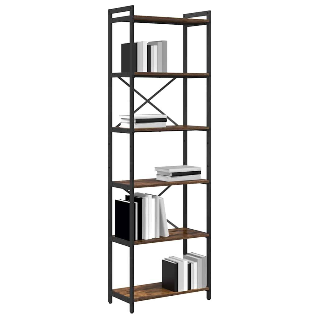 Hohes industrielles Bücherregal mit schwarzem Metallrahmen und Holzregalen, das einige Bücher und kleine Papierstapel auf weißem Hintergrund hält.