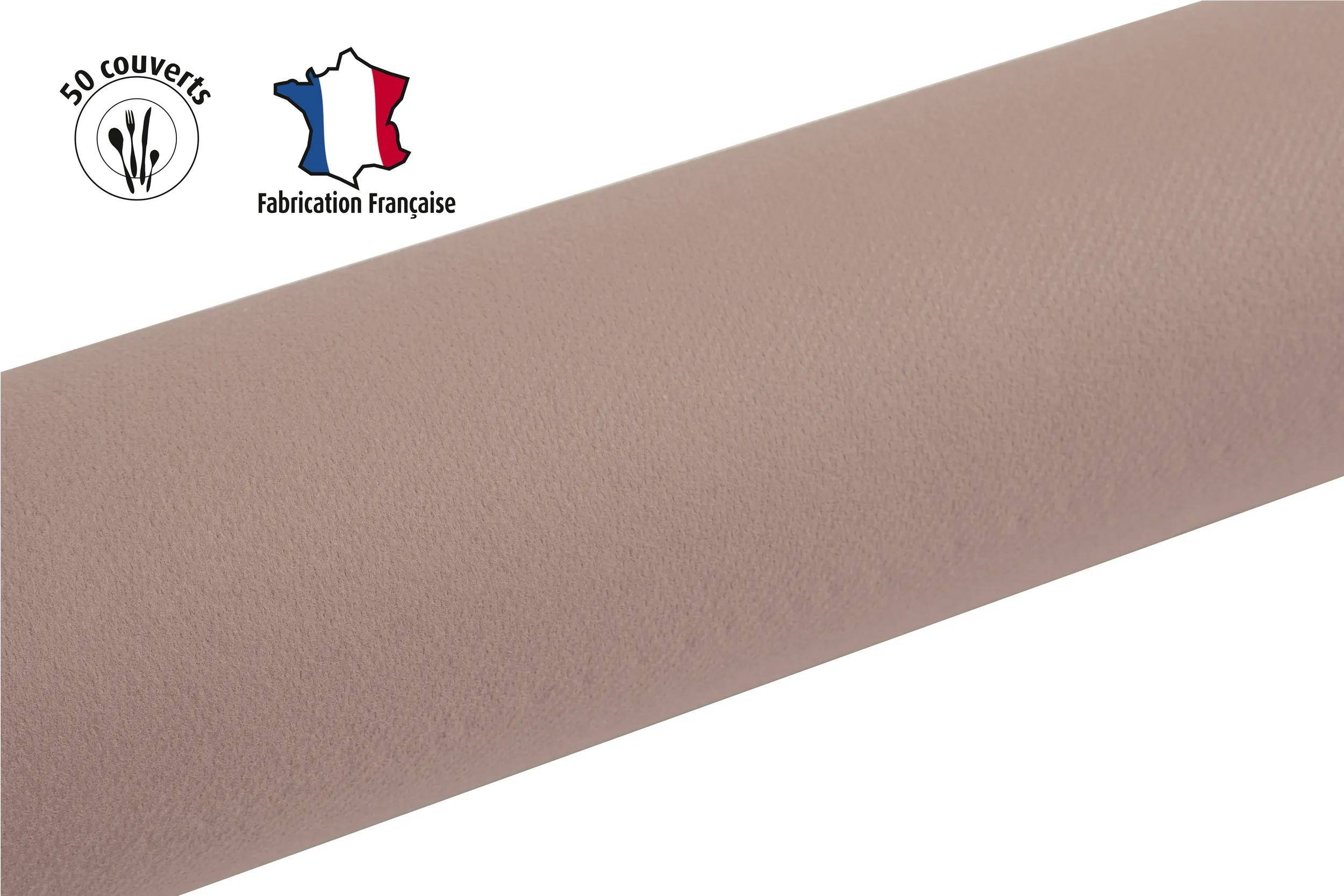 Eine beige strukturierte Materialrolle mit einem Label 