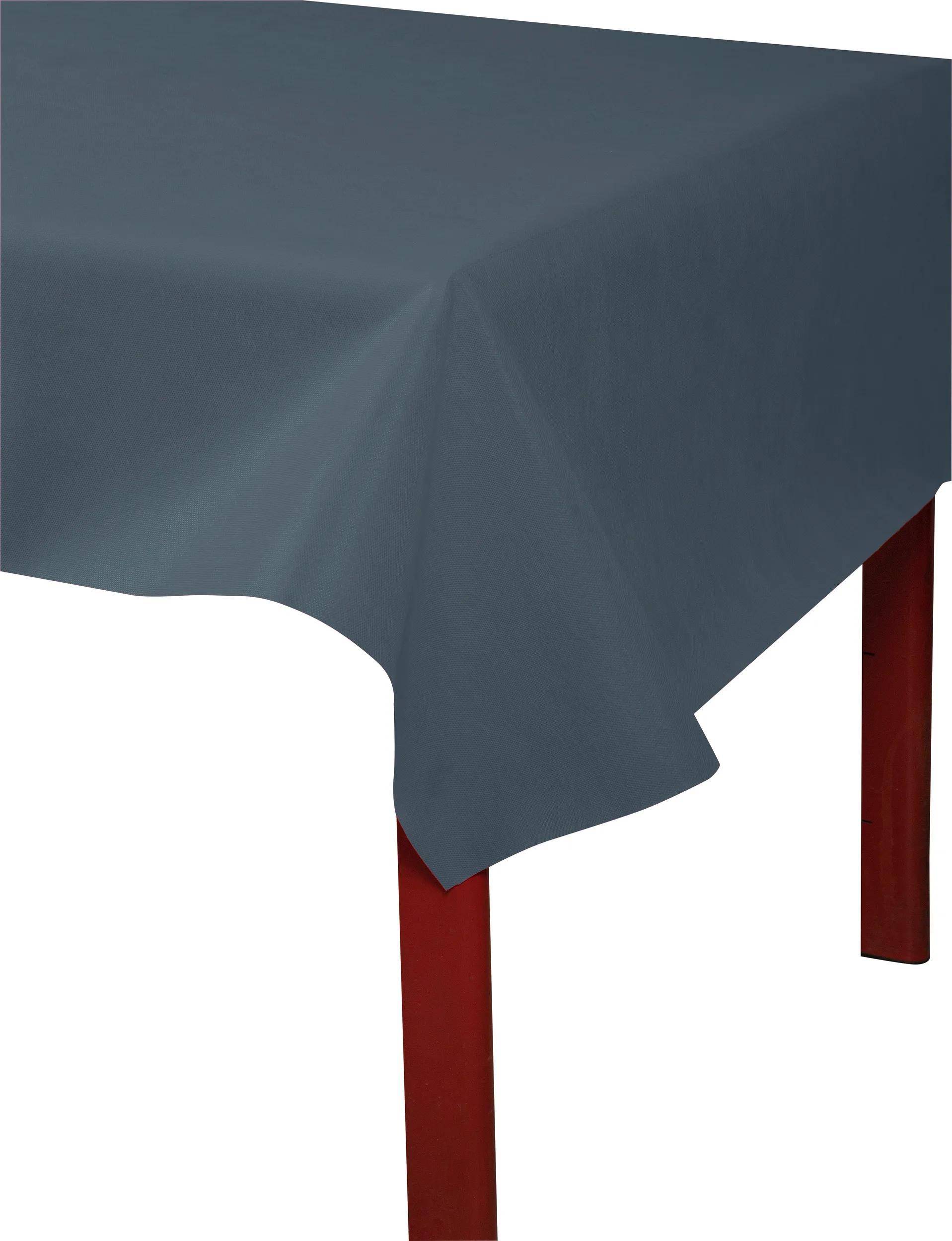 Ein rotes Tischbein ist teilweise unter einer Ecke einer dunkelgrauen Tischdecke sichtbar.