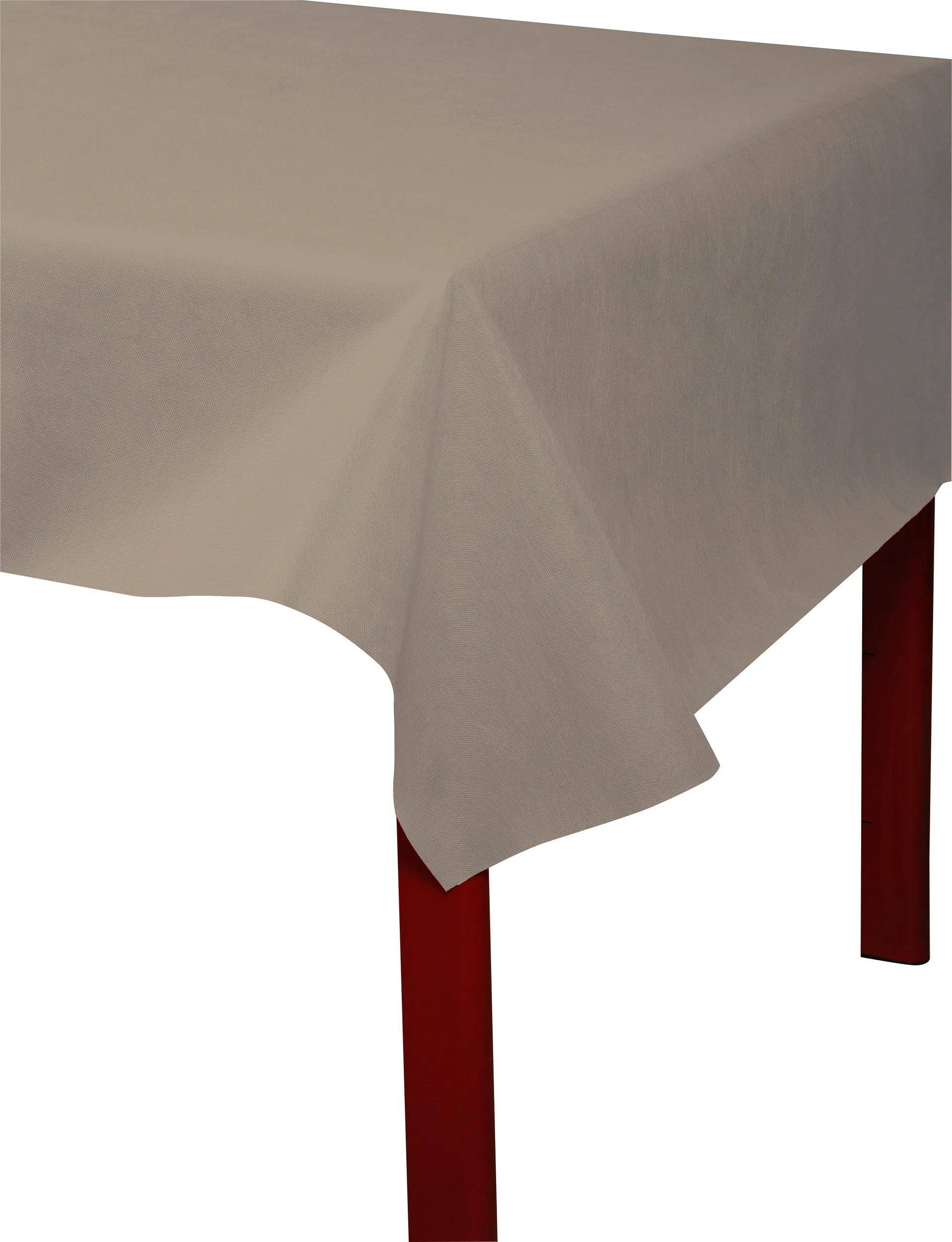 Ein beiges Tischdecke, die über einen roten Tisch drapiert ist.