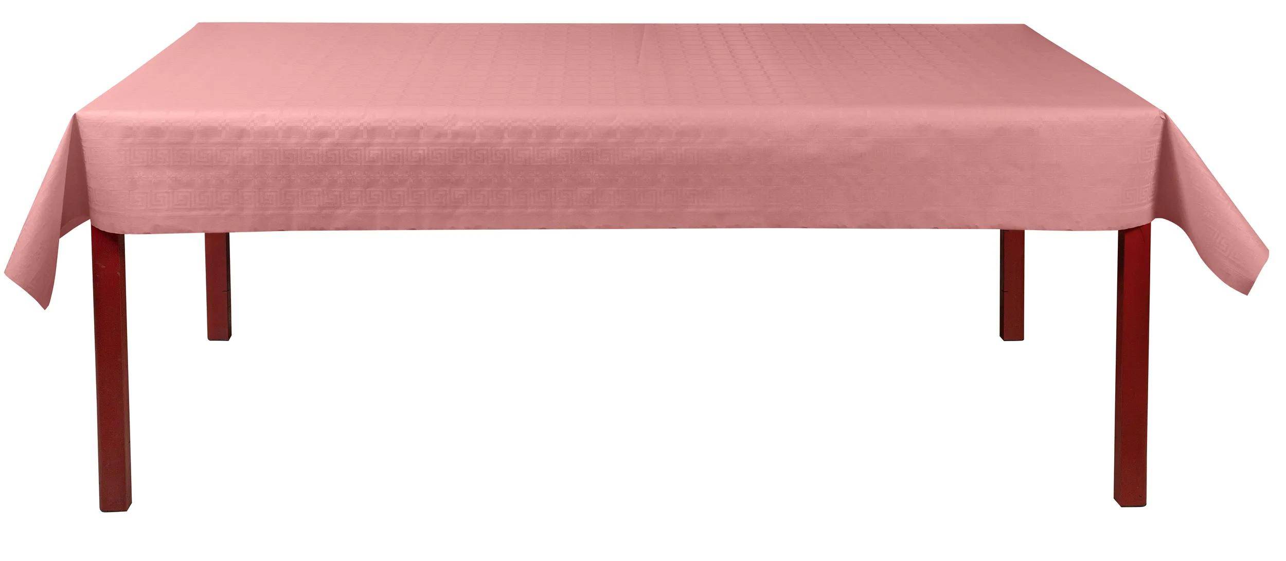 Eine rosa Tischdecke mit einem dezenten geometrischen Muster bedeckt einen rechteckigen Tisch und deutet auf einen Essbereich oder eine Präsentationsfläche hin.