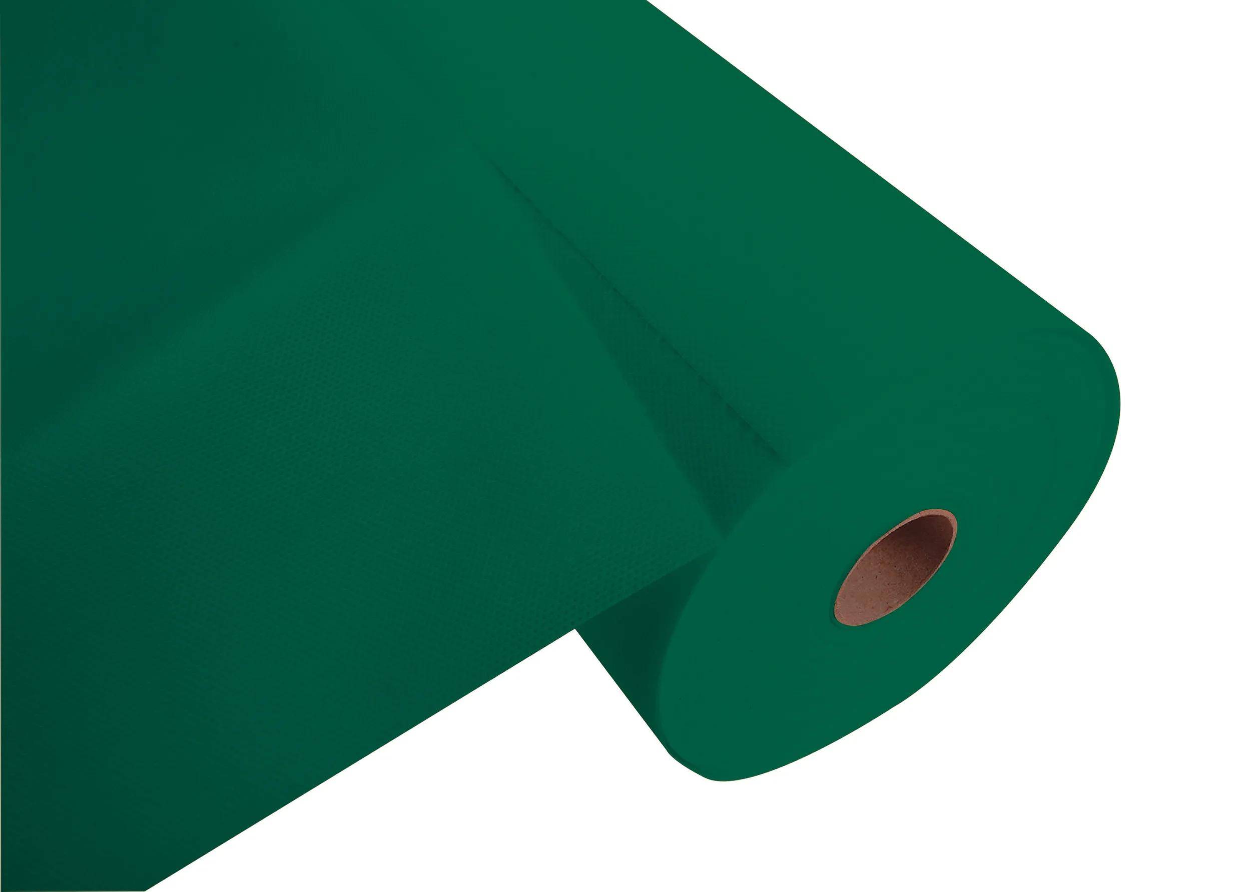 Eine große Rolle grünes Papier, teilweise abgerollt, mit einer glatten Oberfläche und einem sichtbaren Kern an einem Ende.