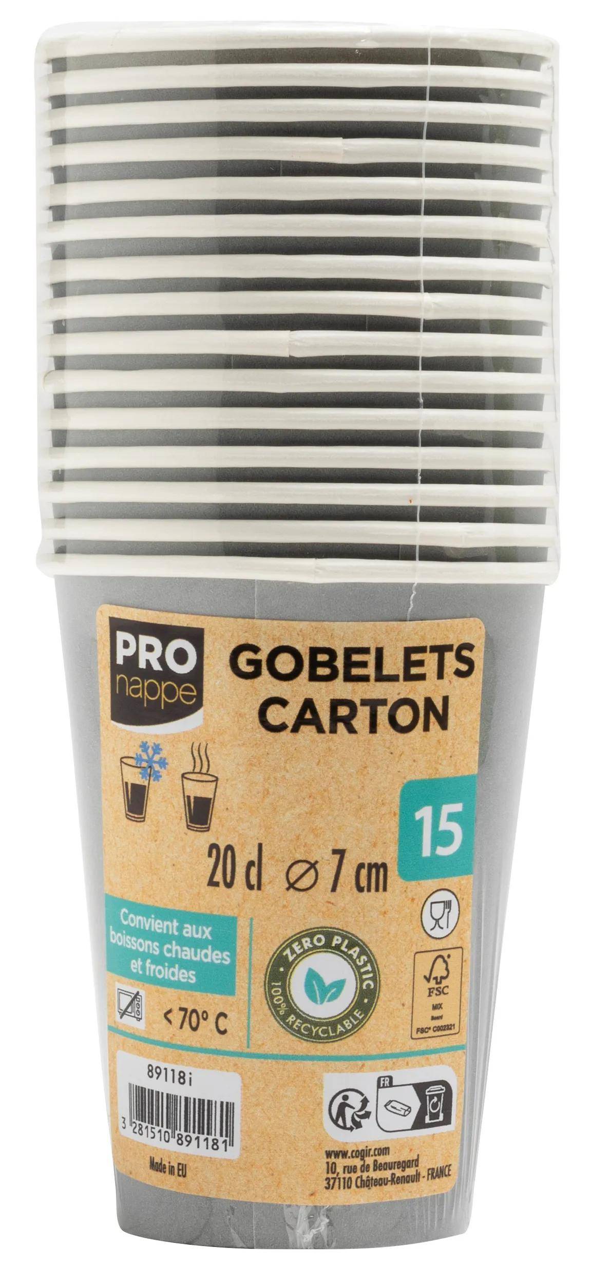 Stapel von Einweg-Pappbechern mit der Aufschrift „20 cl, 7 cm