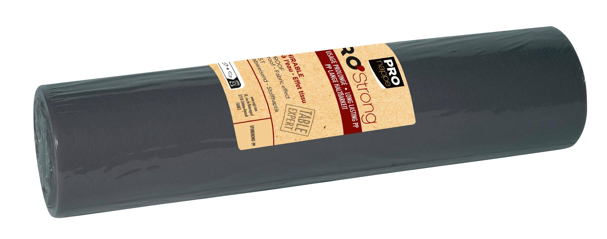 Eine aufgerollte Tischdecke mit einem beigefarbenen Etikett mit der Aufschrift „PRO strong