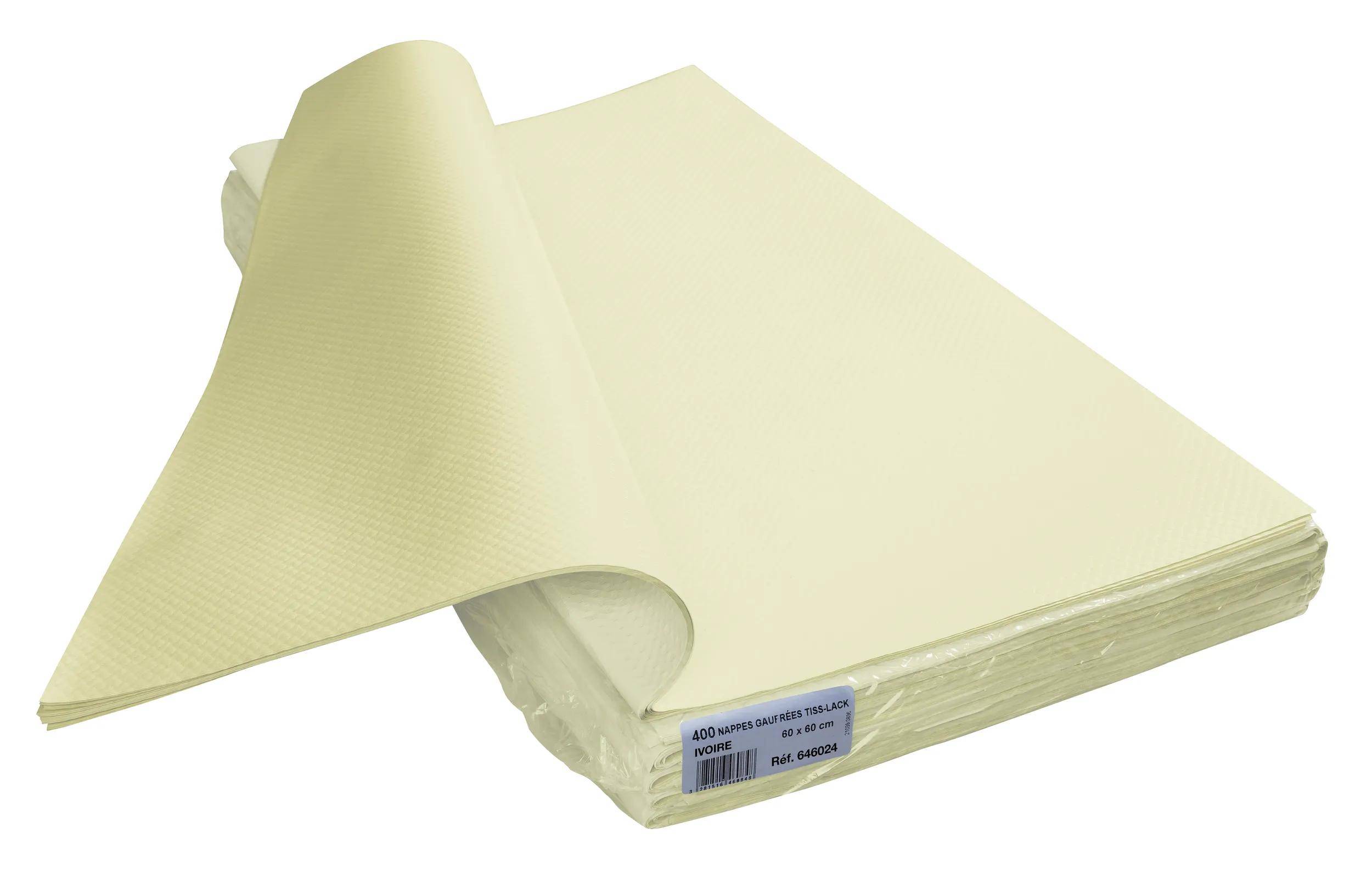 Ein Stapel elfenbeinfarbener Servietten mit einer Serviette, die teilweise angehoben ist und eine strukturierte Oberfläche zeigt. Die Verpackung ist mit „Ivory