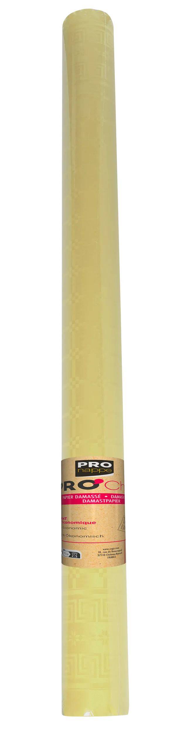 Eine hohe zylindrische Säule aus gelbem Käse mit einem strukturierten Oberflächenmuster.