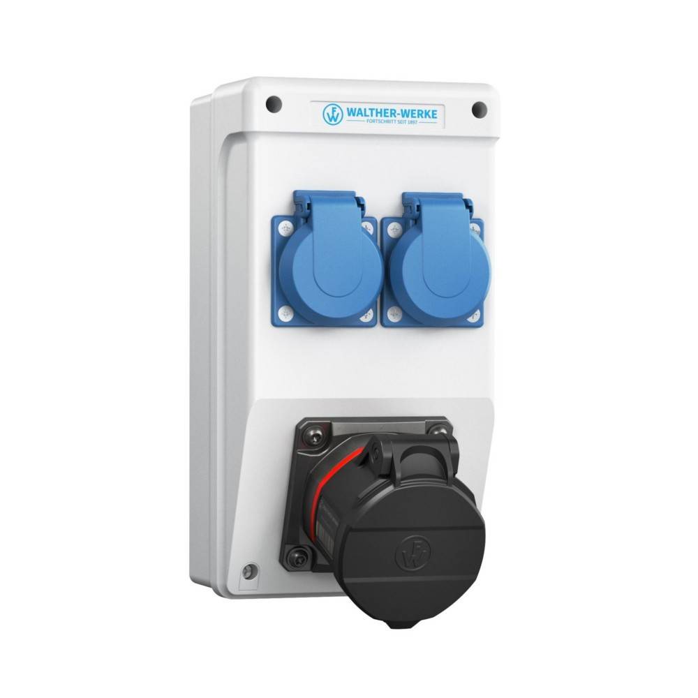 Eine weiße Steckdose mit zwei blauen Steckplätzen und einem schwarzen runden Anschluss, beschriftet mit 'Walther-Werke.