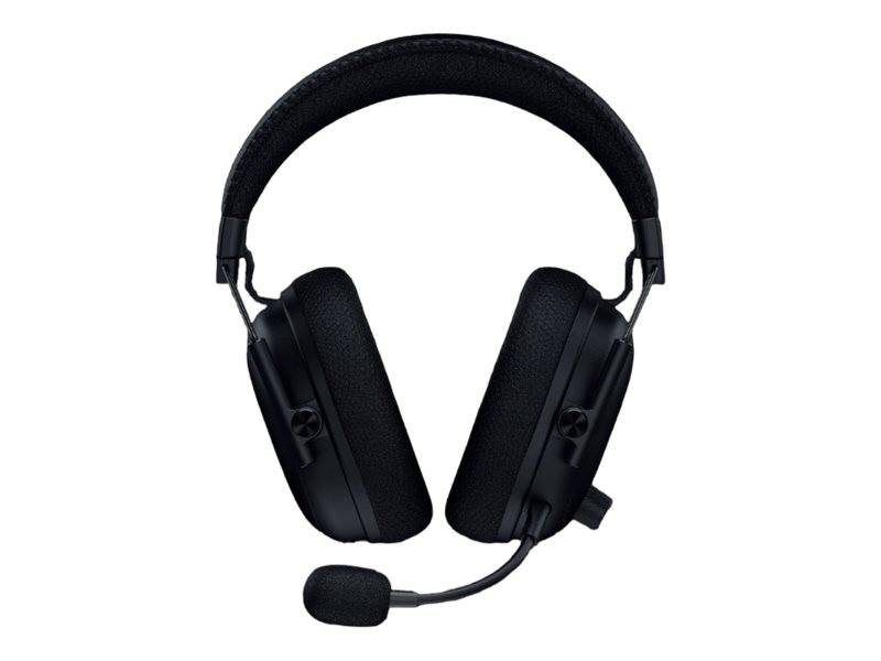 Schwarzes Over-Ear-Gaming-Headset mit gepolstertem Kopfband und angebrachtem Boom-Mikrofon auf weißem Hintergrund