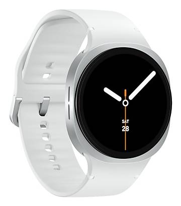 Eine Smartwatch mit einem weißen Armband zeigt ein analog gestaltetes Zifferblatt mit der Anzeige 