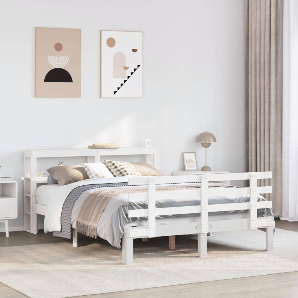 Ein modernes Schlafzimmer mit einem weißen Bett, neutraler Bettwäsche und minimalistischer Kunst an der Wand. Sanftes Licht schafft eine ruhige Atmosphäre.