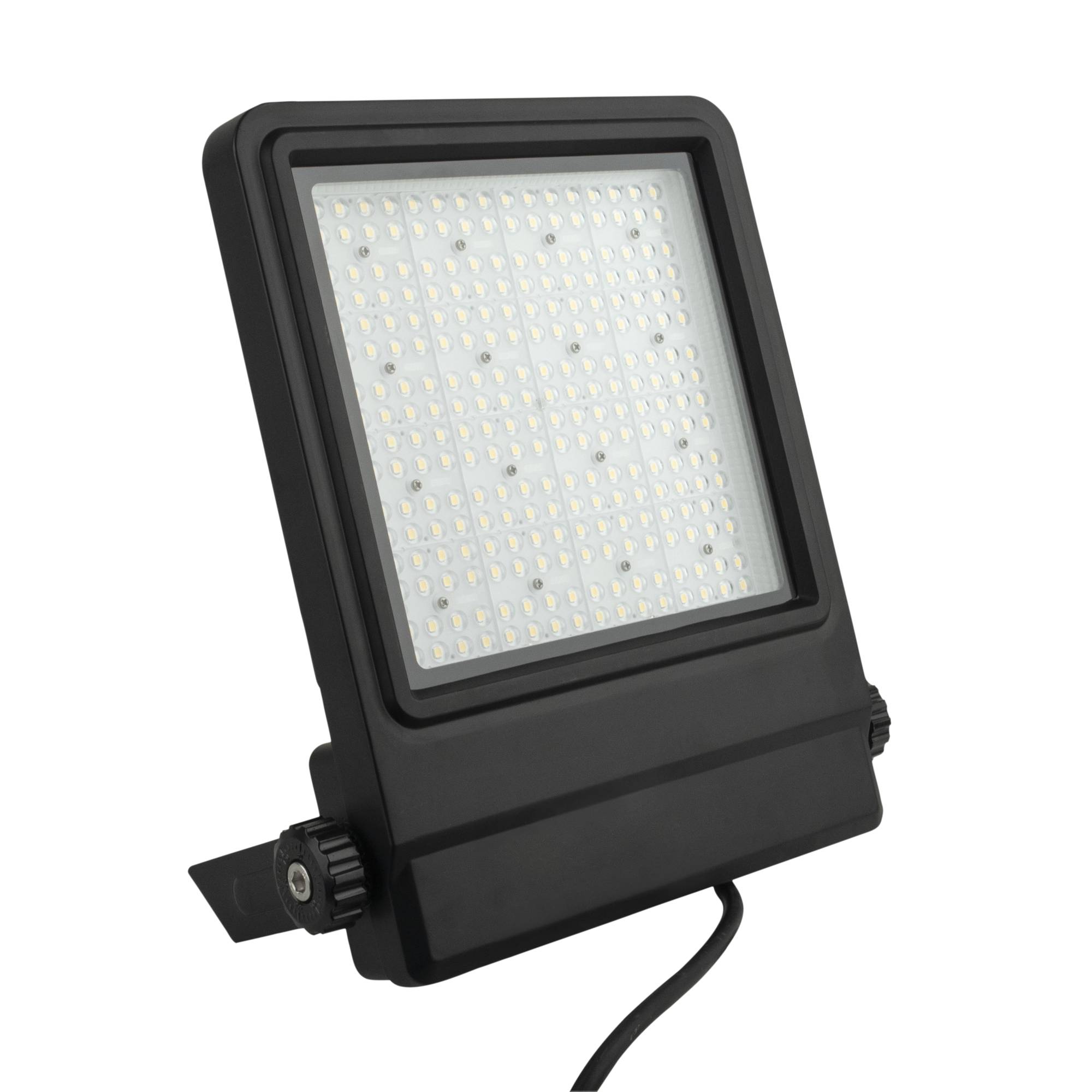 Showtec Cedda 150W LED Floodlight Hellweißer LED-Fluter mit 150 W