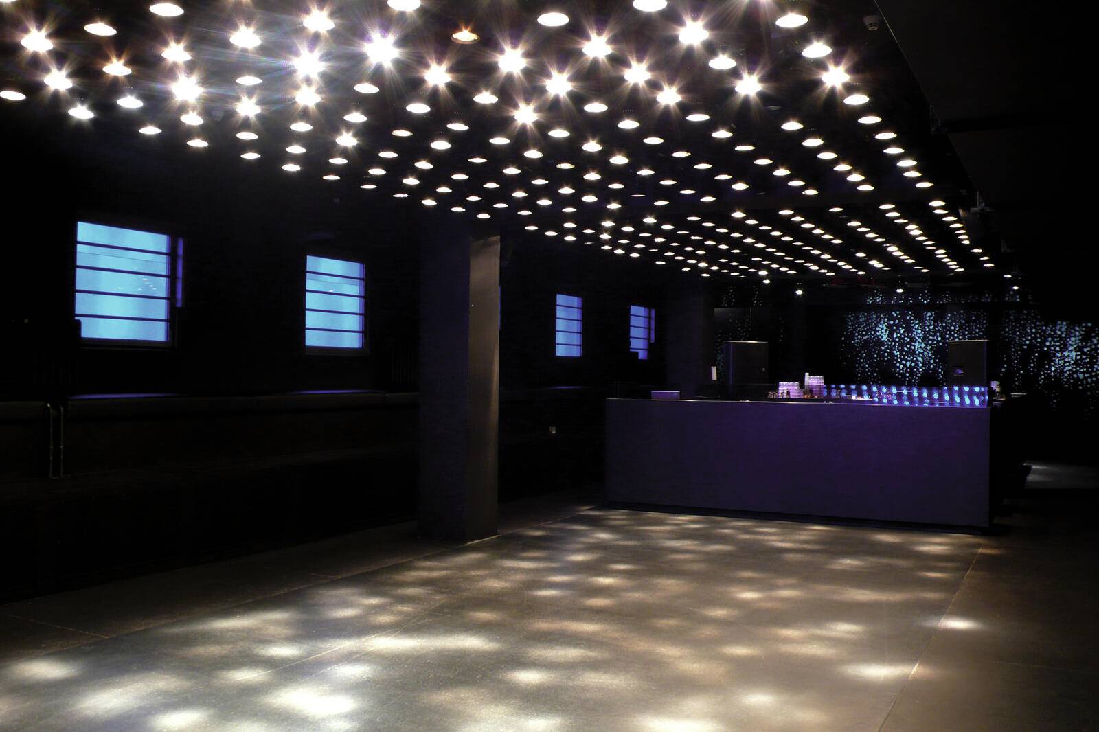 EUROLITE PAR-30 Spot silber