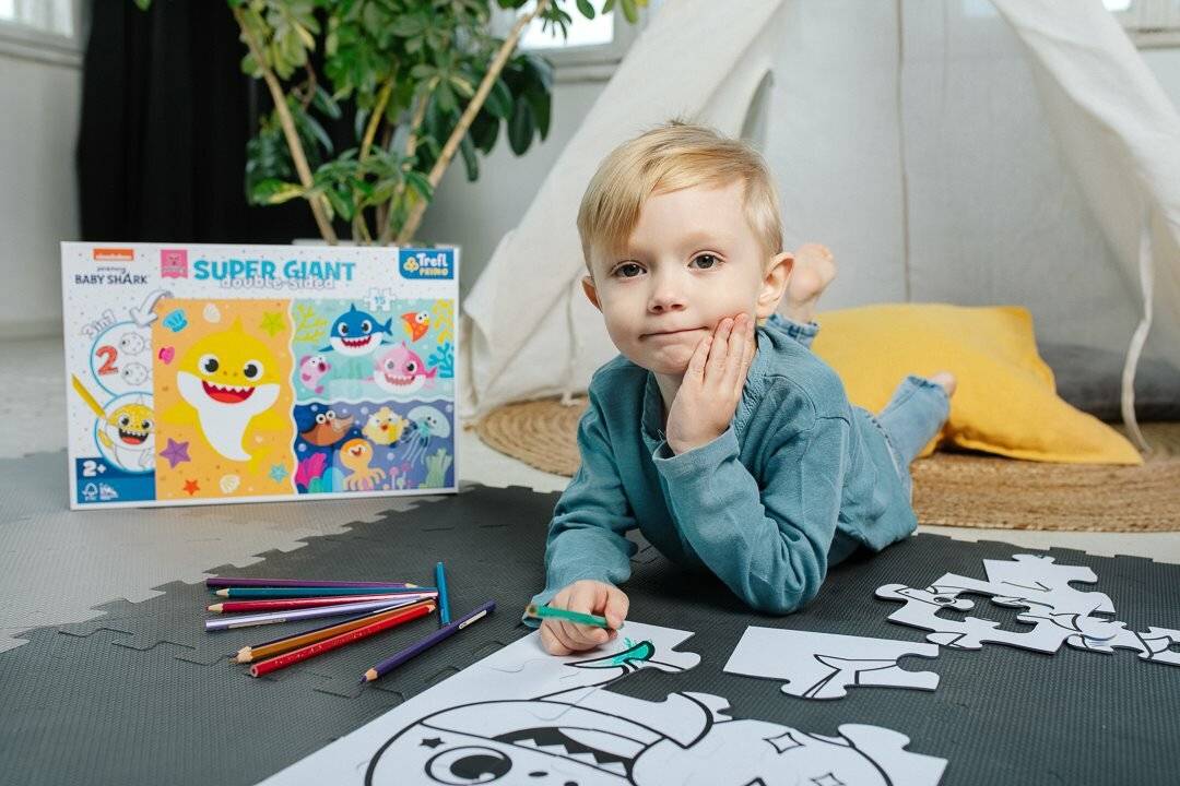 TREFL Doppelseitiges Puzzle Baby Hai SUPER GIANT 15 Teile