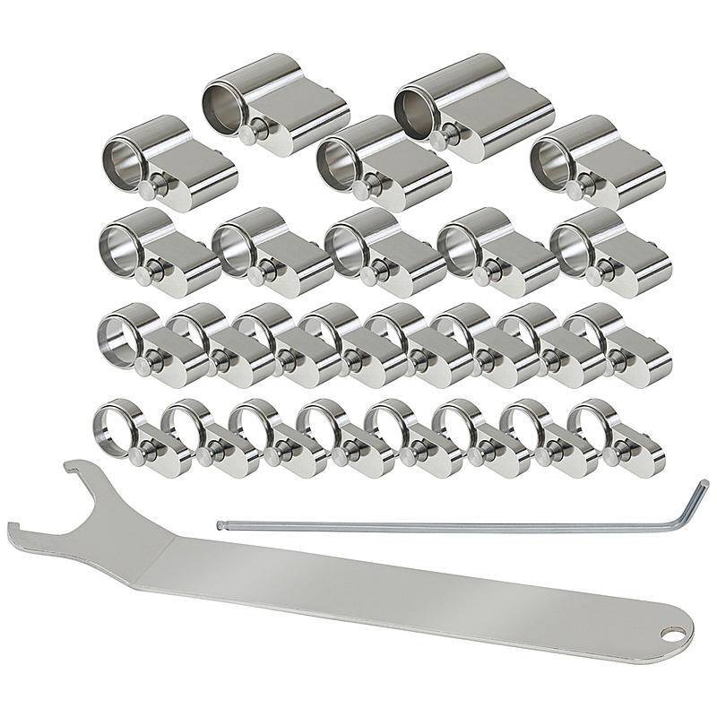 Ein Satz aus 24 Edelstahlrohrbefestigungen mit einem Schraubenschlüssel und Innensechskantschlüssel, der zum sicheren Befestigen von Rohren an einer Oberfläche verwendet wird.
