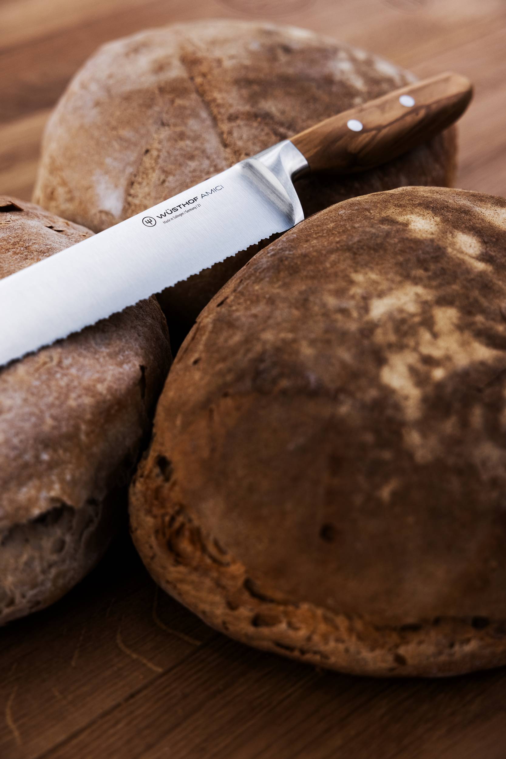 Wüsthof Amici Brotmesser 23 cm | mit Präzisions-Doppelwelle