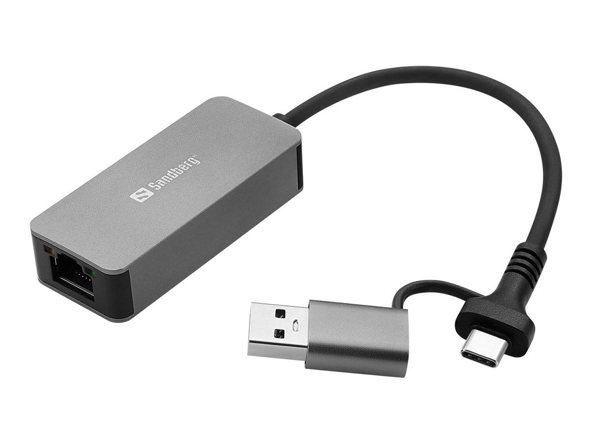 SanDisk USB-C Adapter mit angebrachtem USB-A Stecker und Ethernet-Anschluss, dargestellt auf weißem Hintergrund.