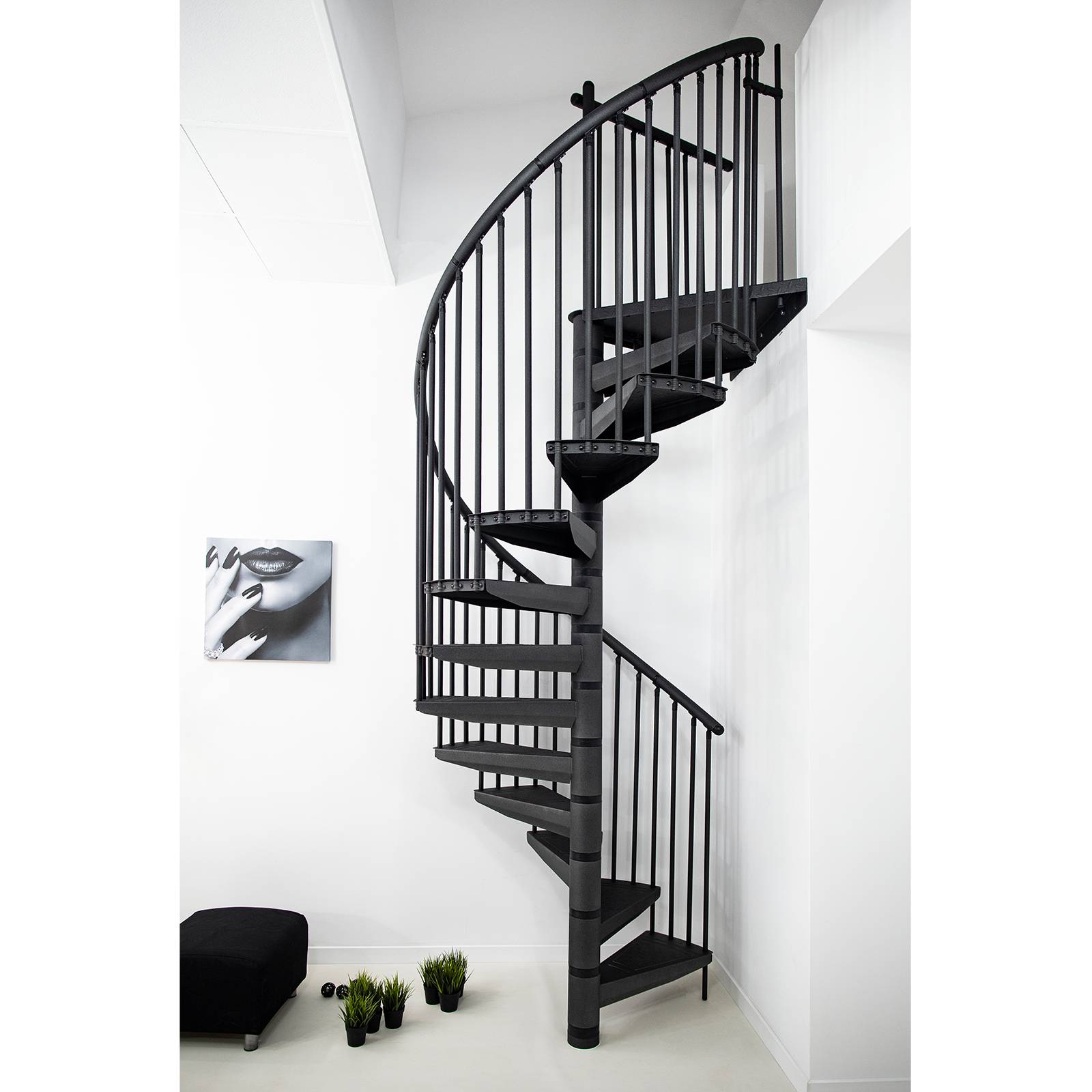 Minka Spindeltreppe Rondo Color 104 - 300,3cm Geschosshöhe 140cm Durchmesser