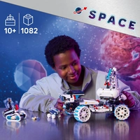 LEGO® 42211 Technic - Lunar Outpost™ Mondrover-Raumfahrzeug LEGO® 42211 Technic - Lunar Outpost™ Mondrover-Raumfahrzeug
