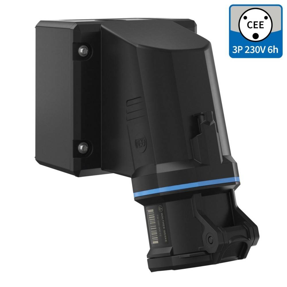 Ein schwarzer, angewinkelte Wandstecker in Schwarz mit einer blauen Linie, beschriftet mit „CEE 3P 230V 6h