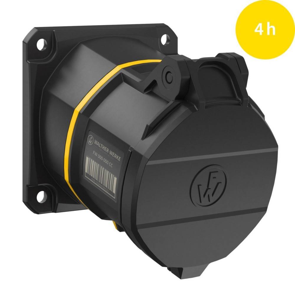 Eine schwarze industrielle Steckdose mit einem gelben Streifen, montiert auf einer Basis. Ein gelber Kreis in der Ecke trägt die Beschriftung '4h'.