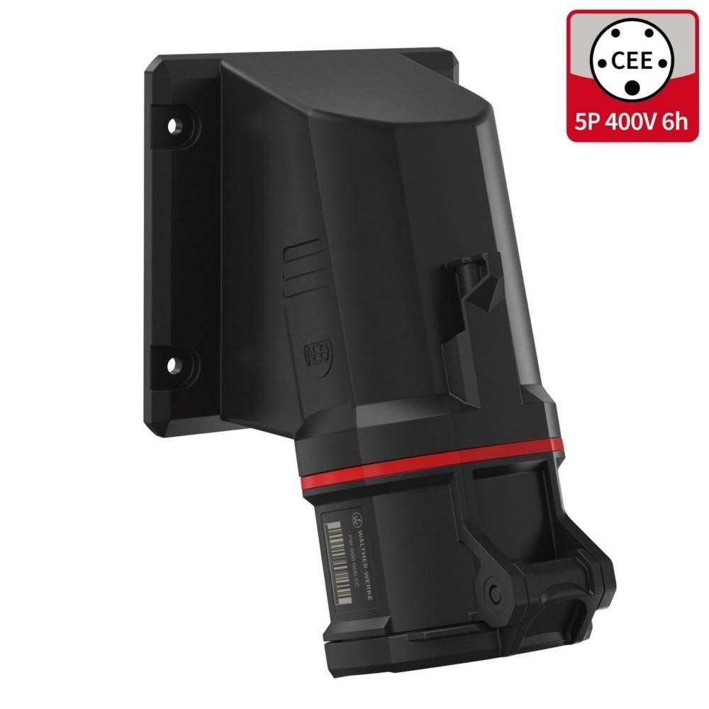 Eine schwarze und rote industrielle Steckdose mit Wandmontage, beschriftet mit ‚CEE 5P 400V 6h', konzipiert für robuste elektrische Verbindungen.