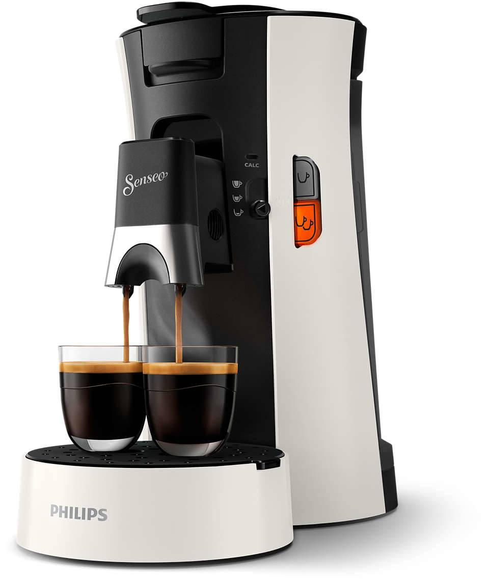 Eine Philips Senseo Kaffeemaschine, die zwei Tassen Kaffee braut.
