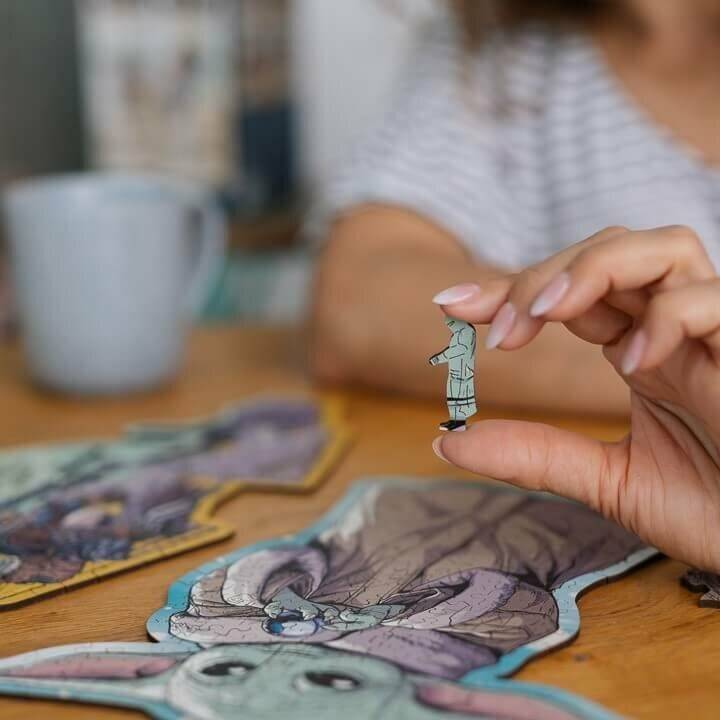 TREFL Wood Craft Origin Puzzle Der Mandalorianer: Grogu 160 Teile