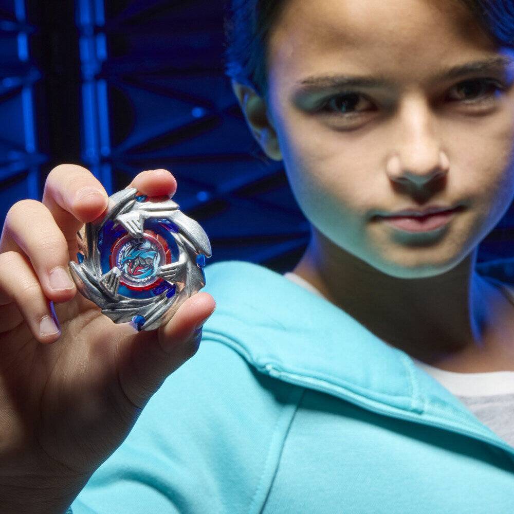 Hasbro Beyblade X Cobalt Dragoon 2-60C Premium set launcher with rope and top