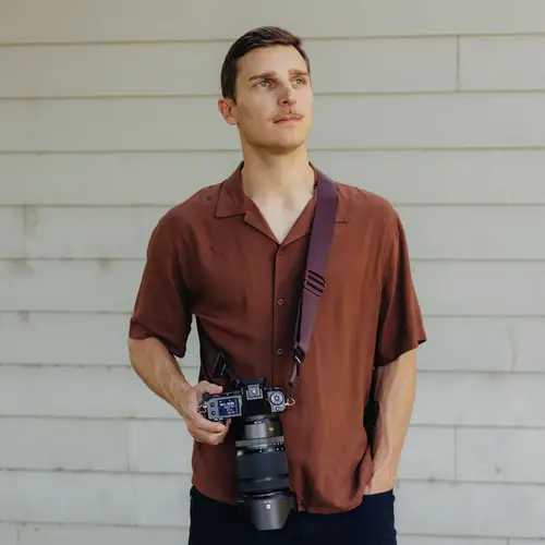 Peak Design Slide Kamera-Tragegurt - Eclipse (Weinrot) Peak Design Slide Kamera-Tragegurt - Eclipse (Weinrot)