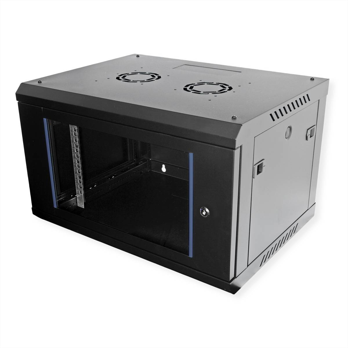 Schwarzes Metallgehäuse für Netzwerkracks mit transparenter Frontplatte, Belüftungslöcher oben und Seitenpaneele für Kabelmanagement.