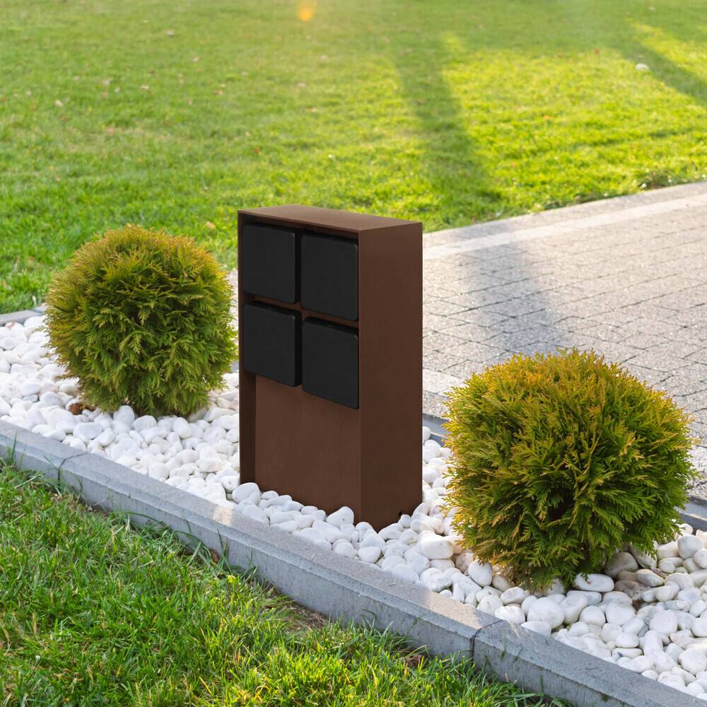 LED Universum Außensteckdose "ADAM 4" - rost braun - schwarze Abdeckung - 4 Steckplätze