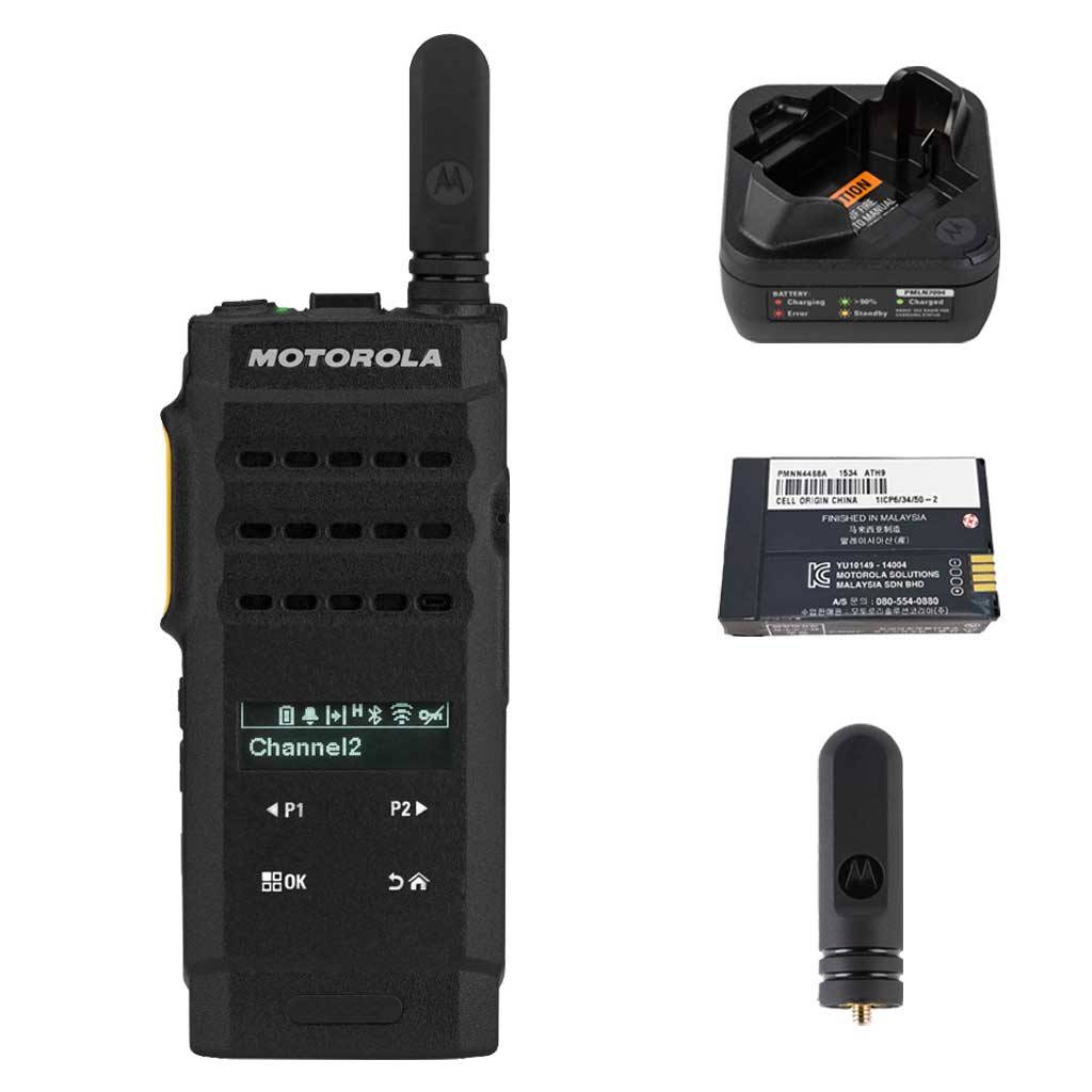 Motorola SL2600 UHF Handfunkgerät - Akku Antenne Ladegerät MDH88YCD9SA2AN