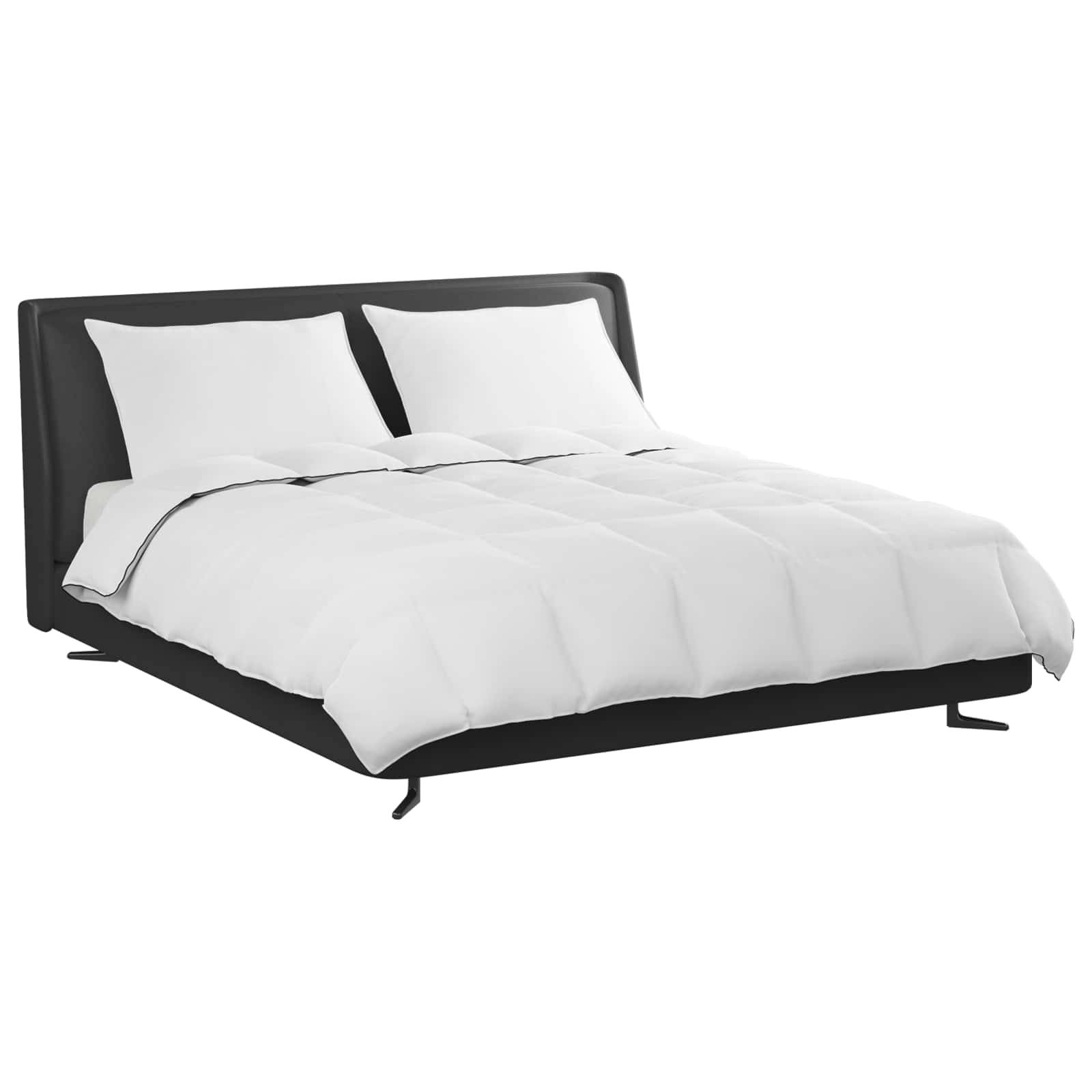 Ein modernes schwarzes Kingsize-Bett mit hohem Kopfteil, bezogen mit einer weißen Bettdecke und zwei weißen Kissen.
