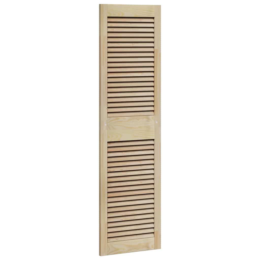 Lamellentür aus Holz mit horizontalen Schlitzen, geeignet für Belüftung oder dekorative Zwecke in Innenräumen.