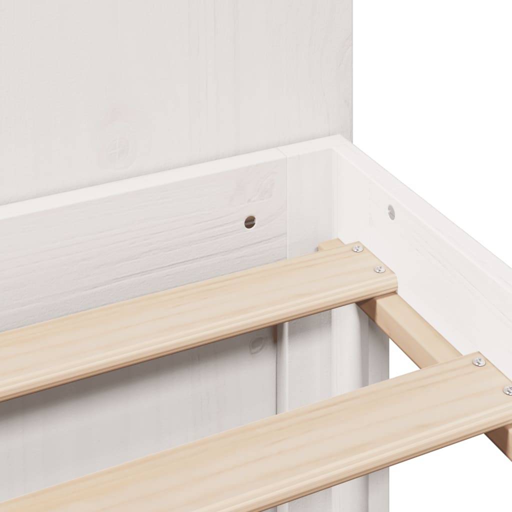 Holzbettrahmen-Ecke mit Latten, die Montagedetails zeigen. Die helle Holzfarbe und das schlichte Design deuten auf eine einfache Montage oder Konstruktion hin.