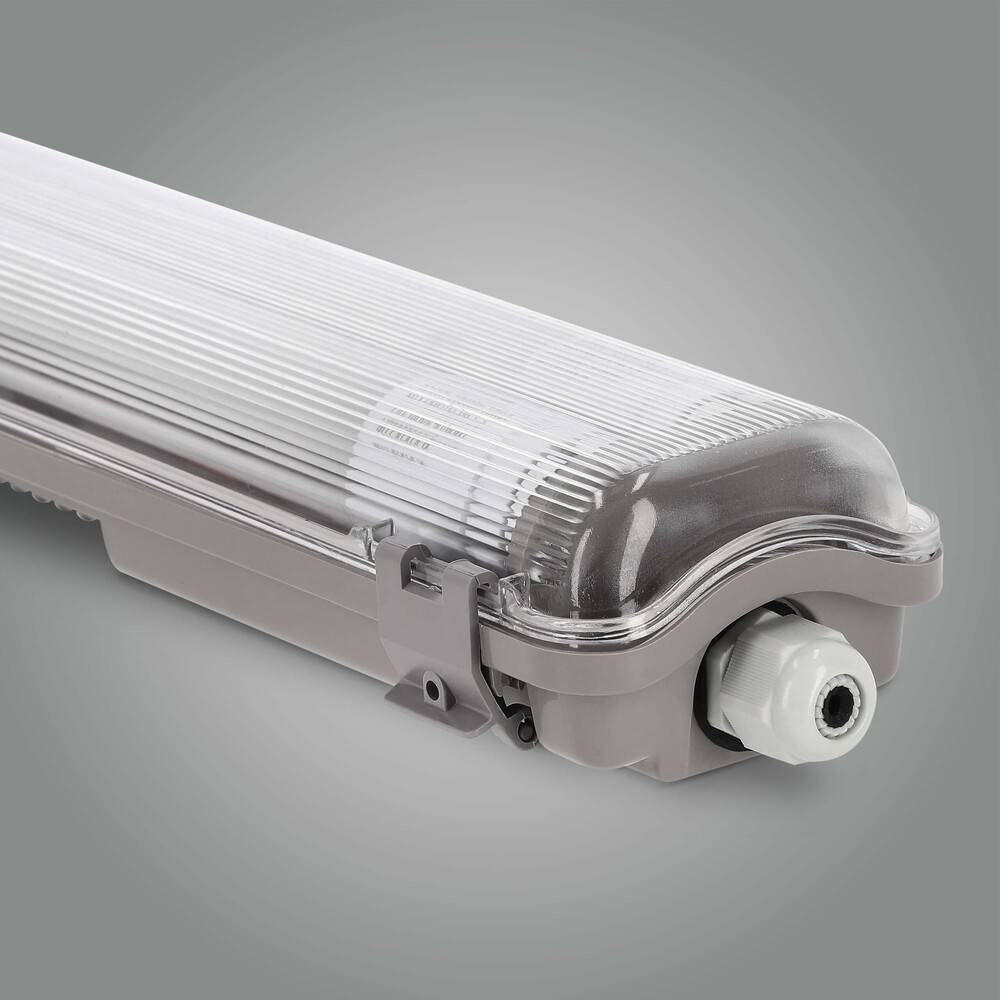 LED Universum Feuchtraum-Wannenleuchte 60cm mit 2x T8 LED-Röhre 18W 4000K 2160lm IP65 L666xB94xH55mm