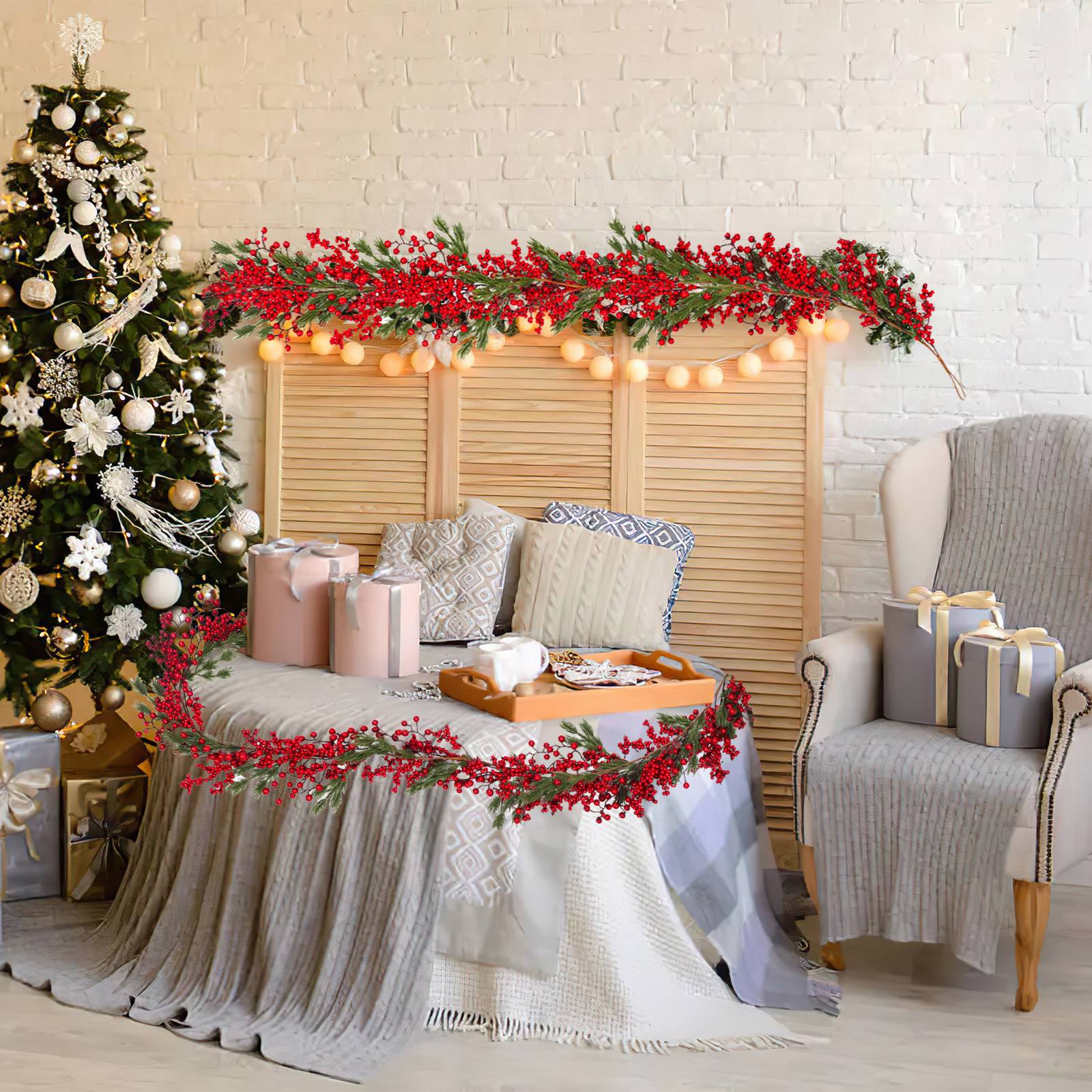 Weihnachtsgirlande mit Deko Innen Außen Grün 1.8m mit Rot Beerenbündeln Weihnachtsdeko Weihnachten