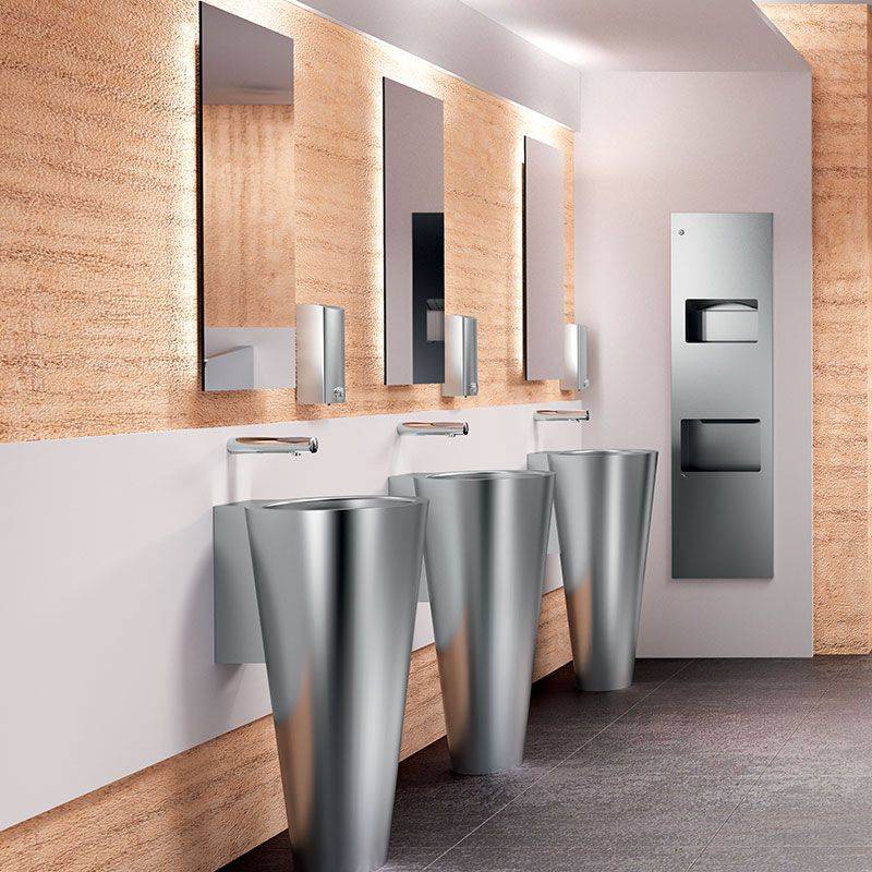 Delabie Wandventil TEMPOMATIC 4 WT G1/2B, 6V-Batterien integr.,L.130