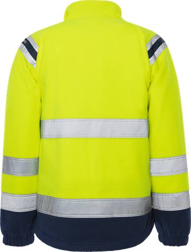 Eine Warnweste mit reflektierenden Streifen über Brust, Arme und Taille, entwickelt für Sicherheit bei schlechten Lichtverhältnissen.