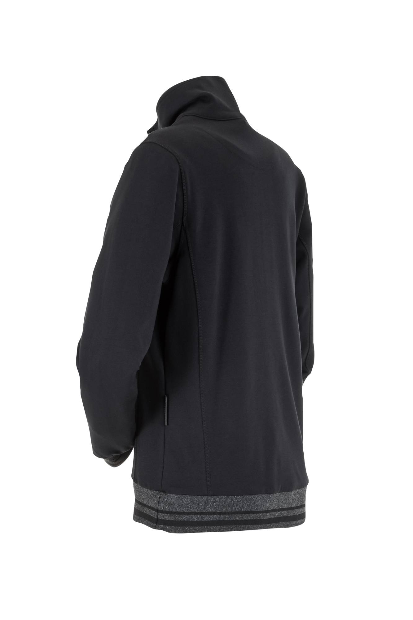 Eine schwarze Jacke von hinten betrachtet, mit einem hohen Kragen und einem einfachen, eleganten Design.