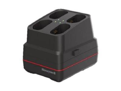 Honeywell Multi-Schacht-Ladedock für Batterien mit vier Ladeplätzen und Statusleuchten auf schwarzer Basis mit roter Akzentlinie.
