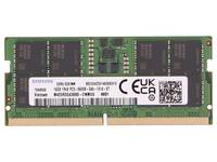 Ein Samsung-Laptop-RAM-Speichermodul (SODIMM) auf weißem Hintergrund gezeigt.