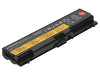 Schwarze Laptop-Batterie auf weißem Hintergrund, mit gelbem Warnschild und Zertifizierungssymbolen.