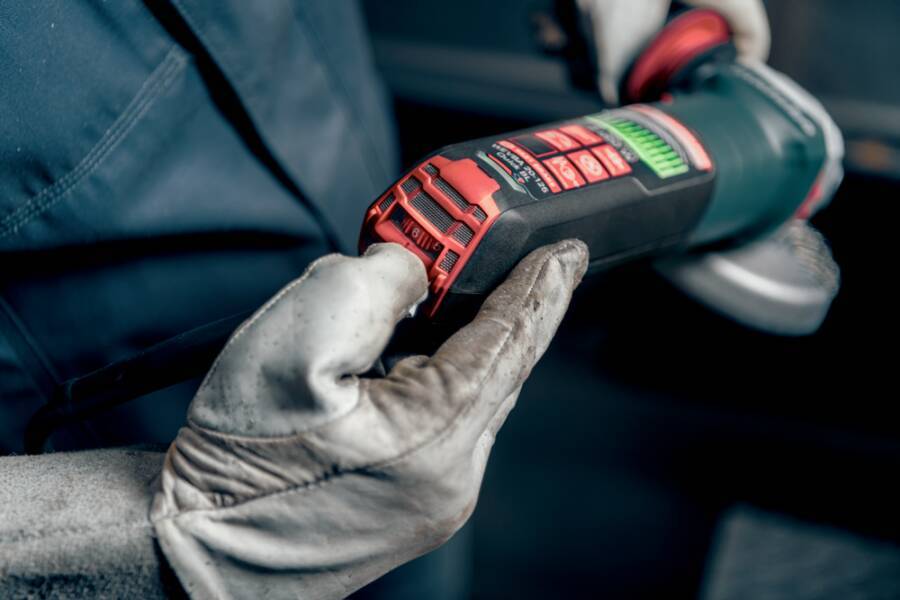 Winkelschleifer WEVBA 20-125 Quick BL 600641000 Modell WEVBA 20-125 Quick BL Lieferumfang Schutzhaube, Trennschutzhauben